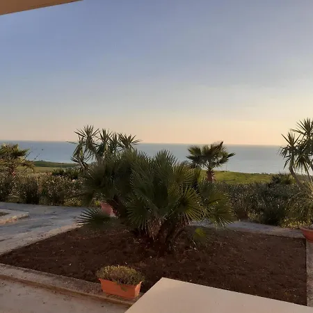 Cecilia Holiday home Montallegro